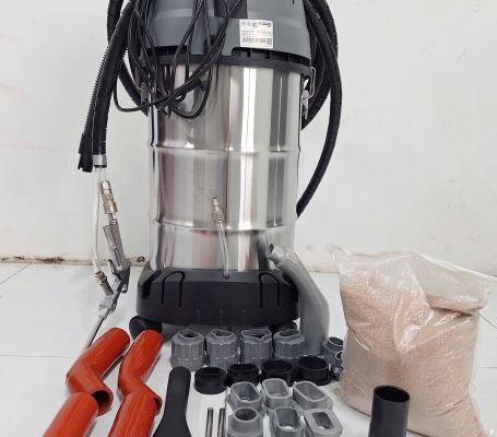 Hình Ảnh Phạm Duy Auto Dùng Máy Bắn Trấu Họng Nạp